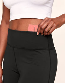 Adore Me Joceline Recycled Crop Legging in color Noir and shape legging
