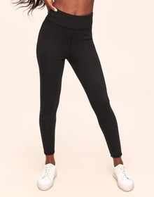 Adore Me Dannie Legging in color Noir and shape legging