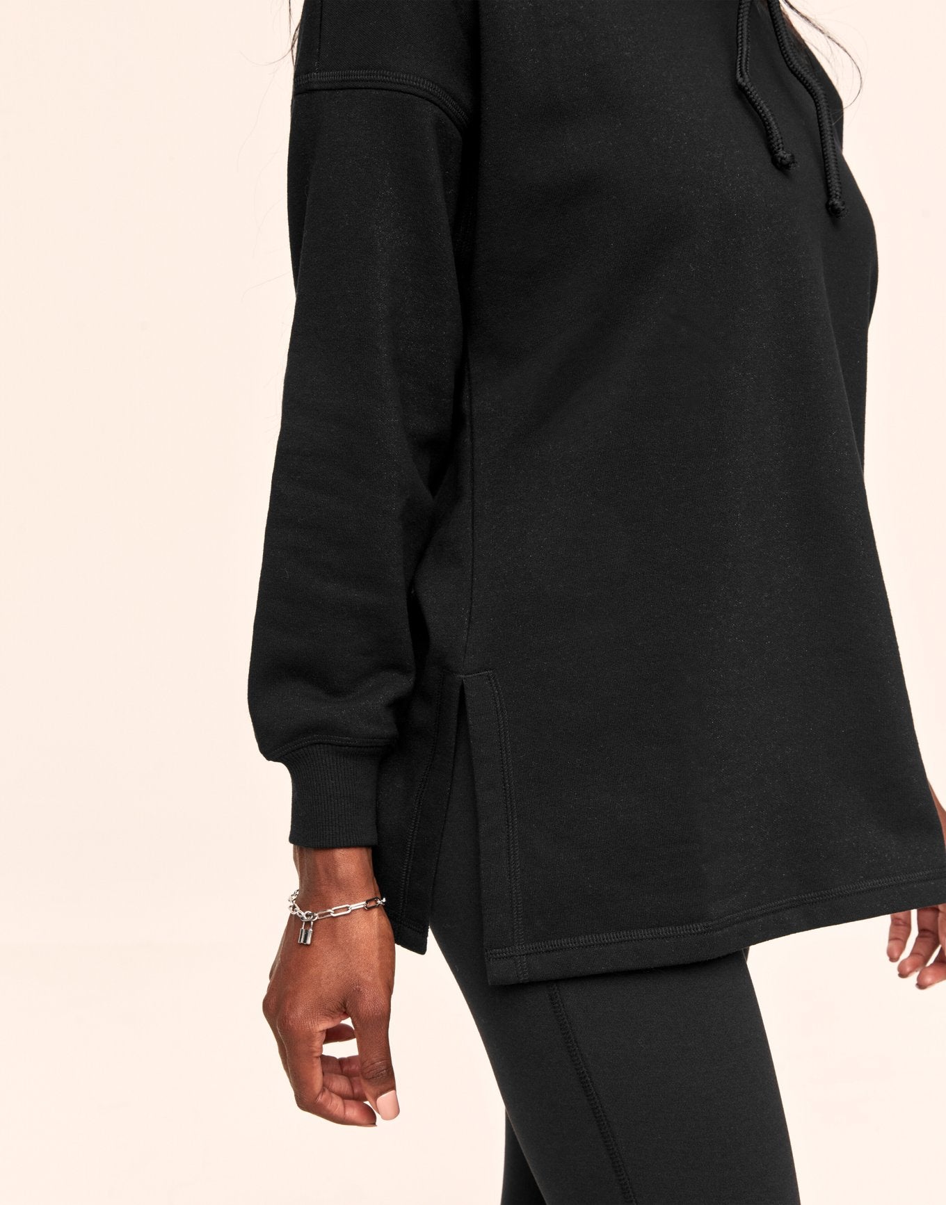 Adore Me Cate Sweatshirt in color Black and shape sweatshirt