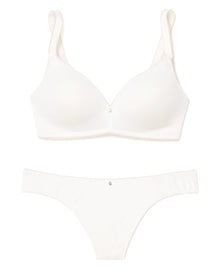 Adore Me Johanna in color Whisper White and shape demi