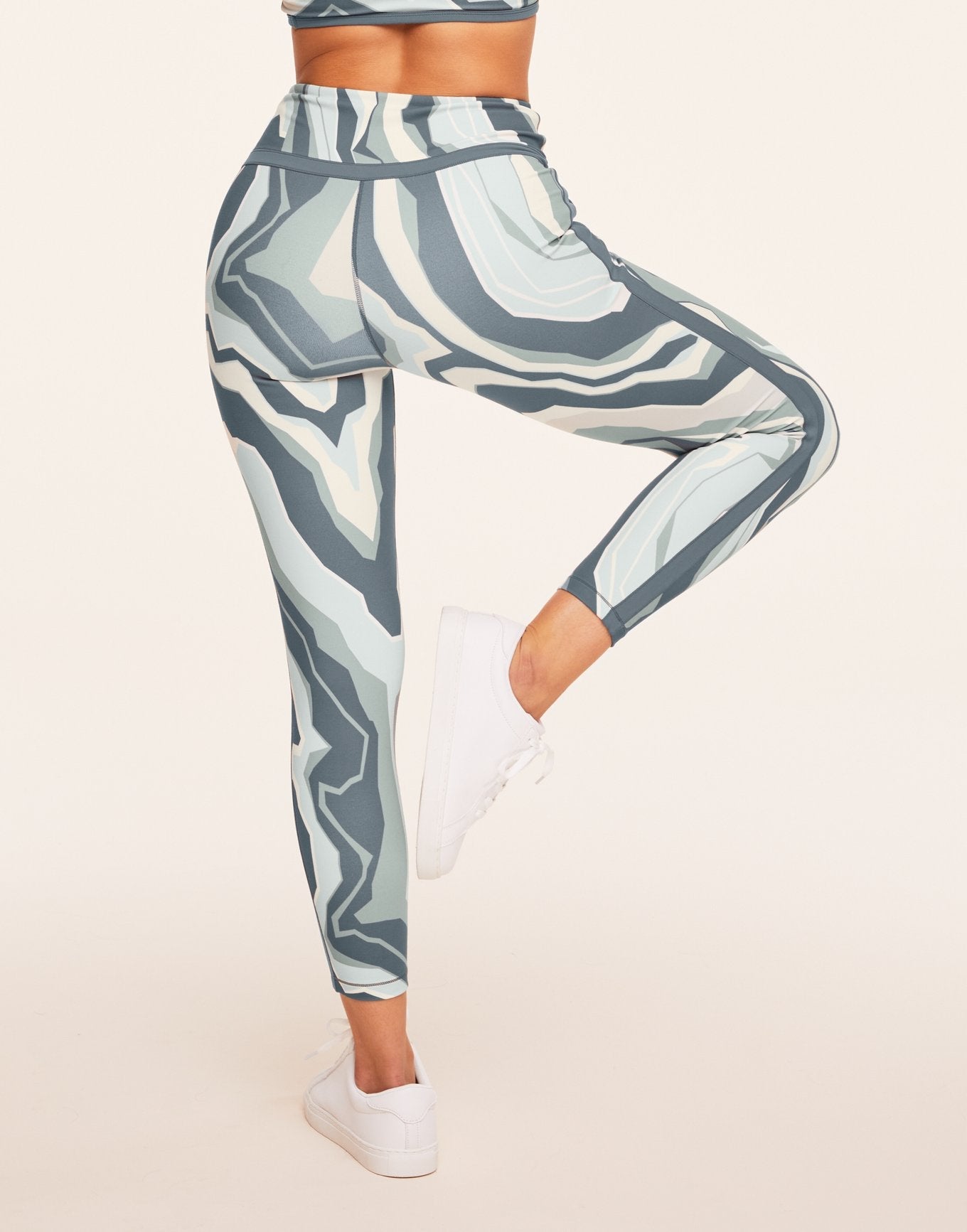 Adore Me Tori Legging Leggings in color Mosaic and shape legging