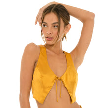 Are You Am I - Kih Vest **honey