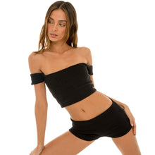 Are You Am I - Minka Short **black