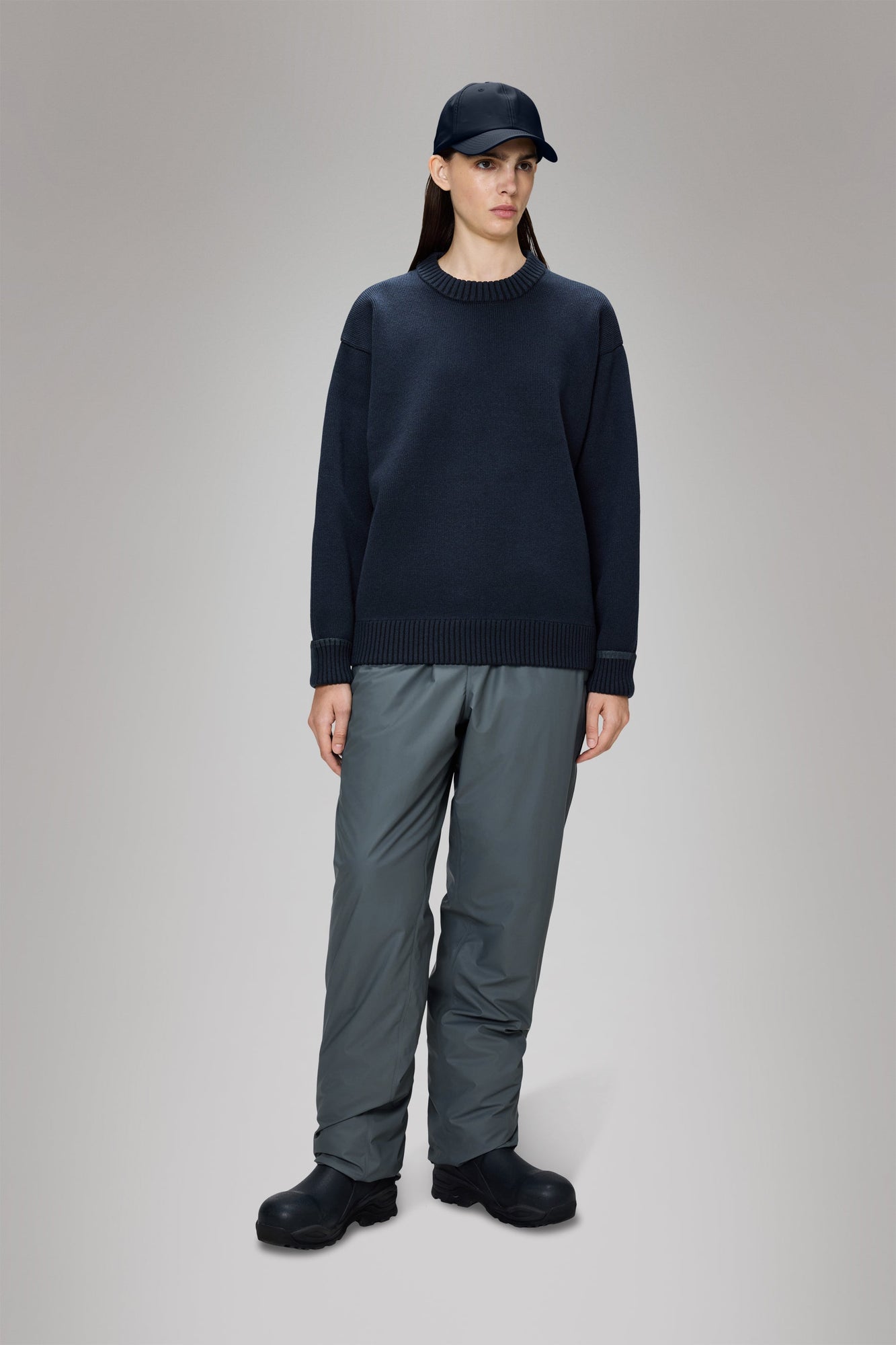 Unisex | Sowa Knit Crew Neck | Navy/Black