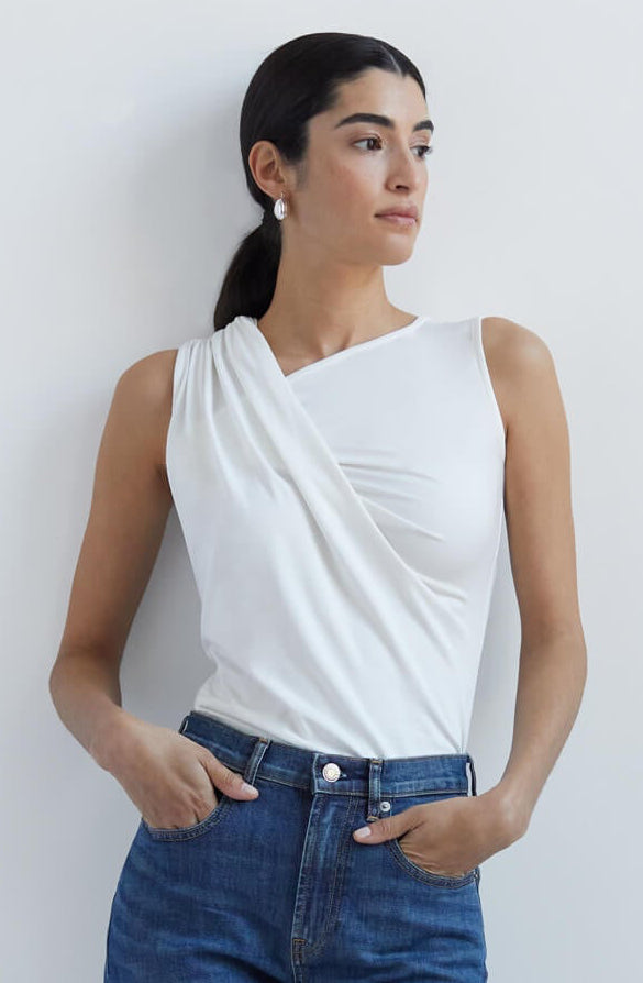 #Off White