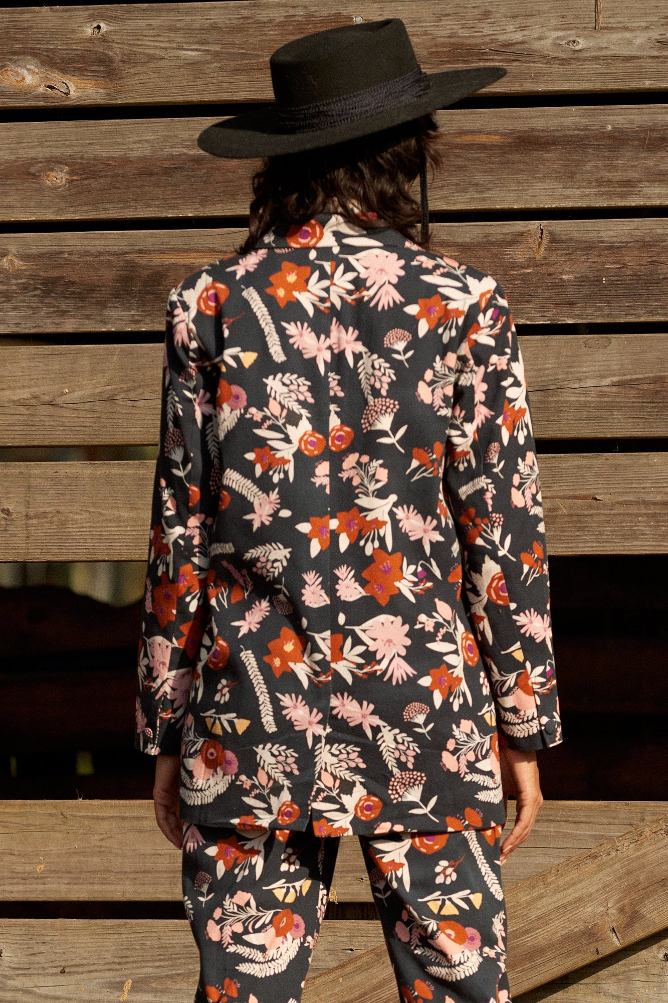 Alicia Blazer | Dusty Floral Black