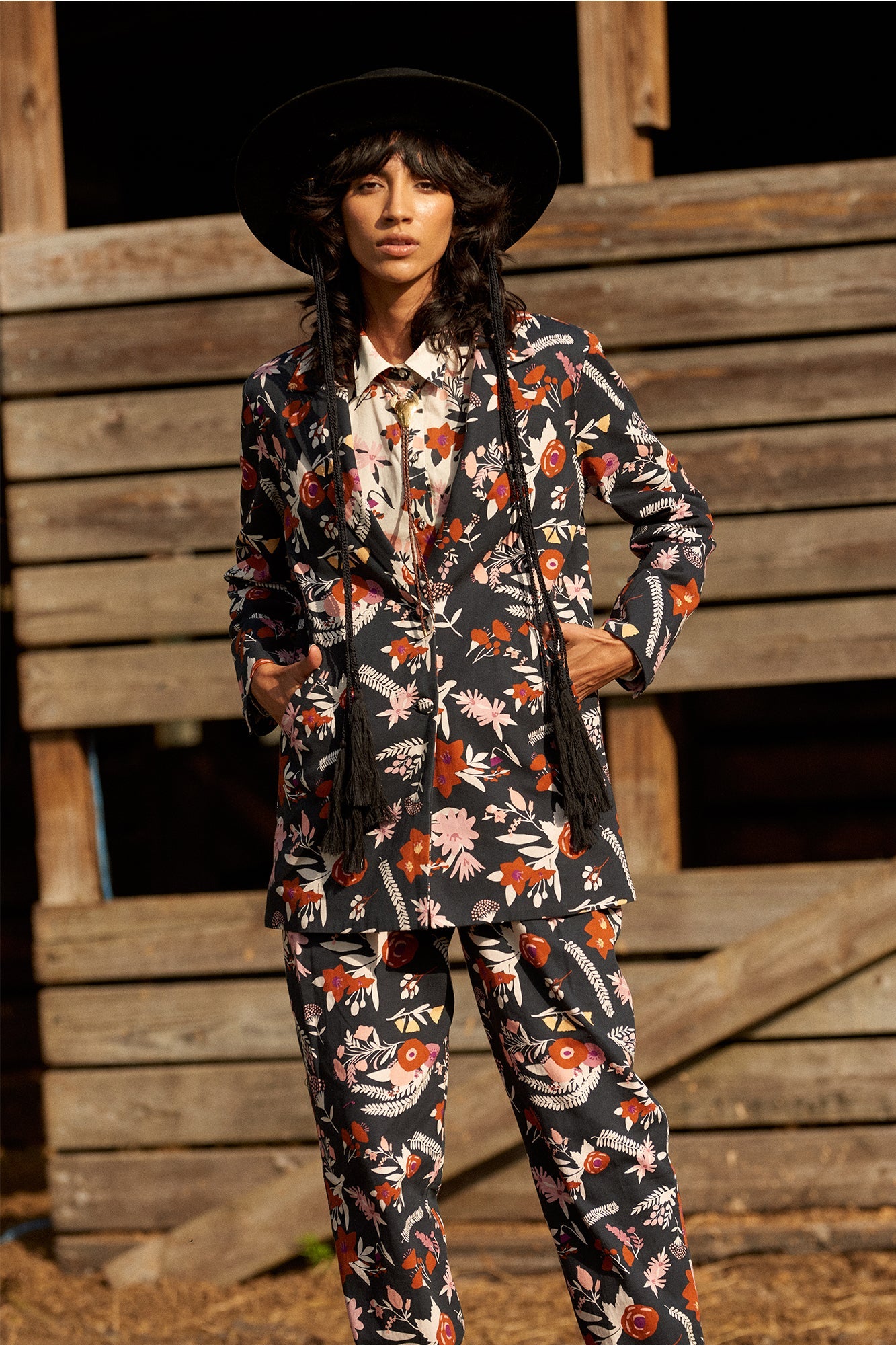 Alicia Blazer | Dusty Floral Black