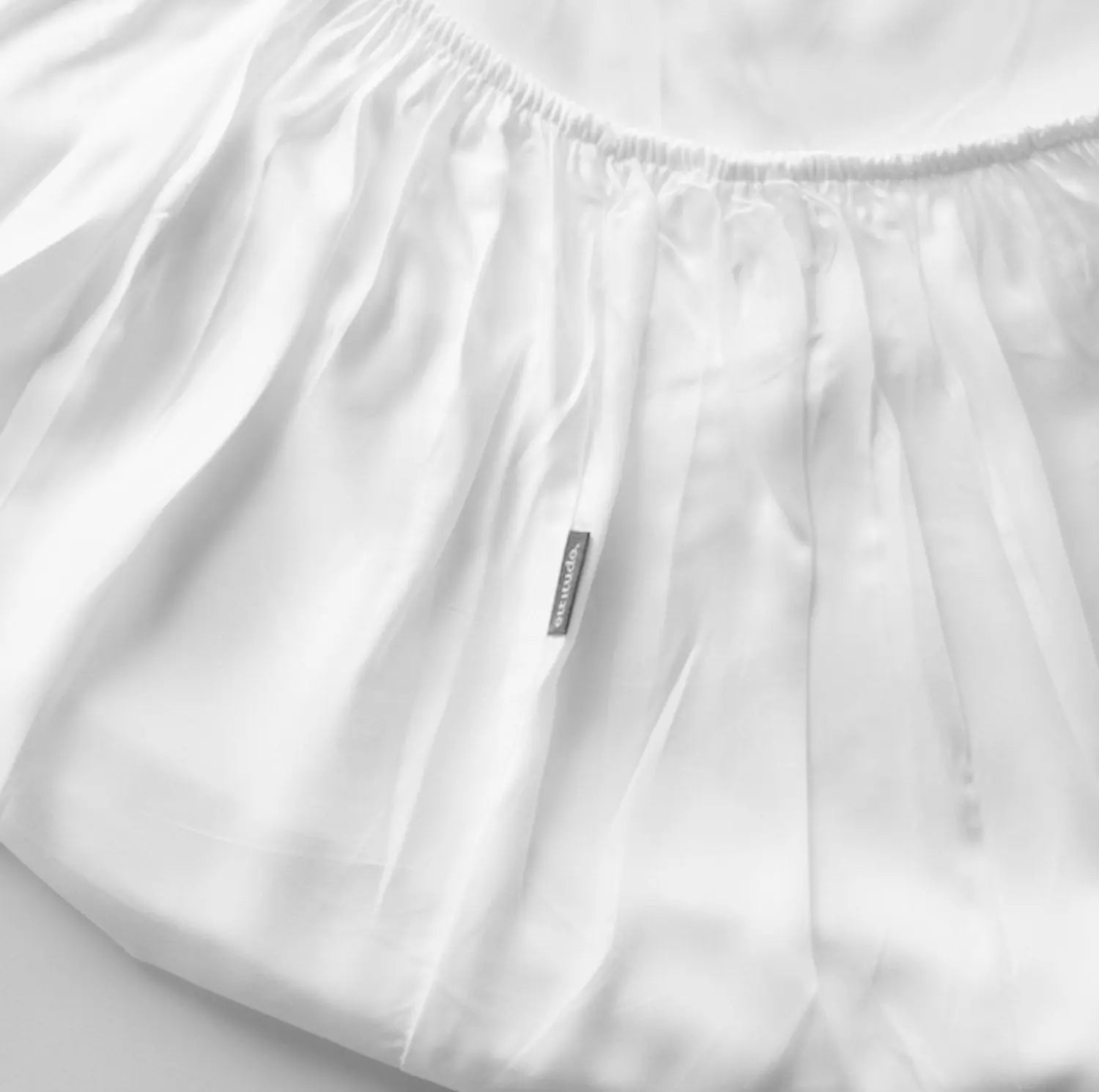 Bamboo Crib Mattress Protector | White