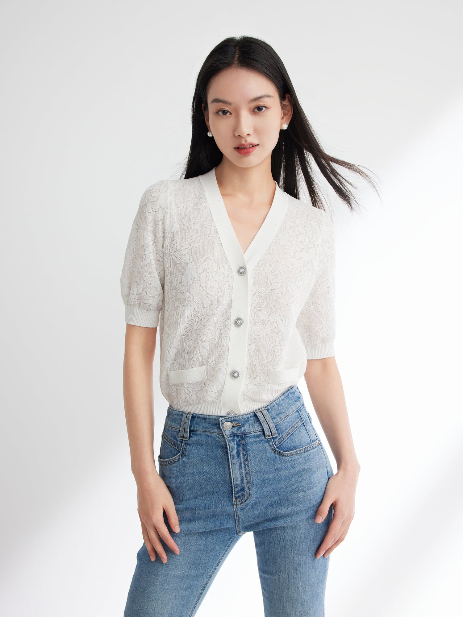 Embossed Slim Knit Cardigan | White