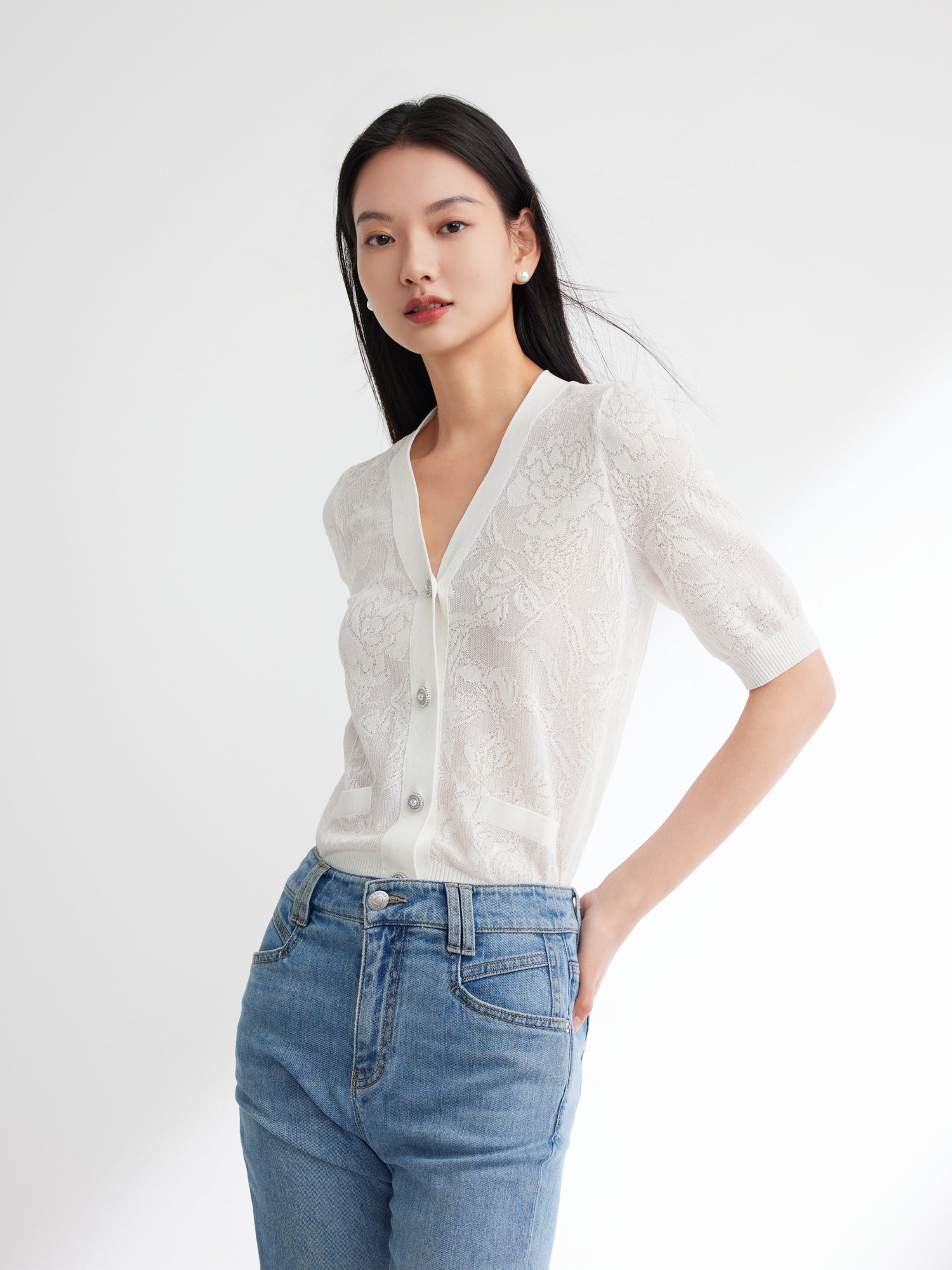 Embossed Slim Knit Cardigan | White