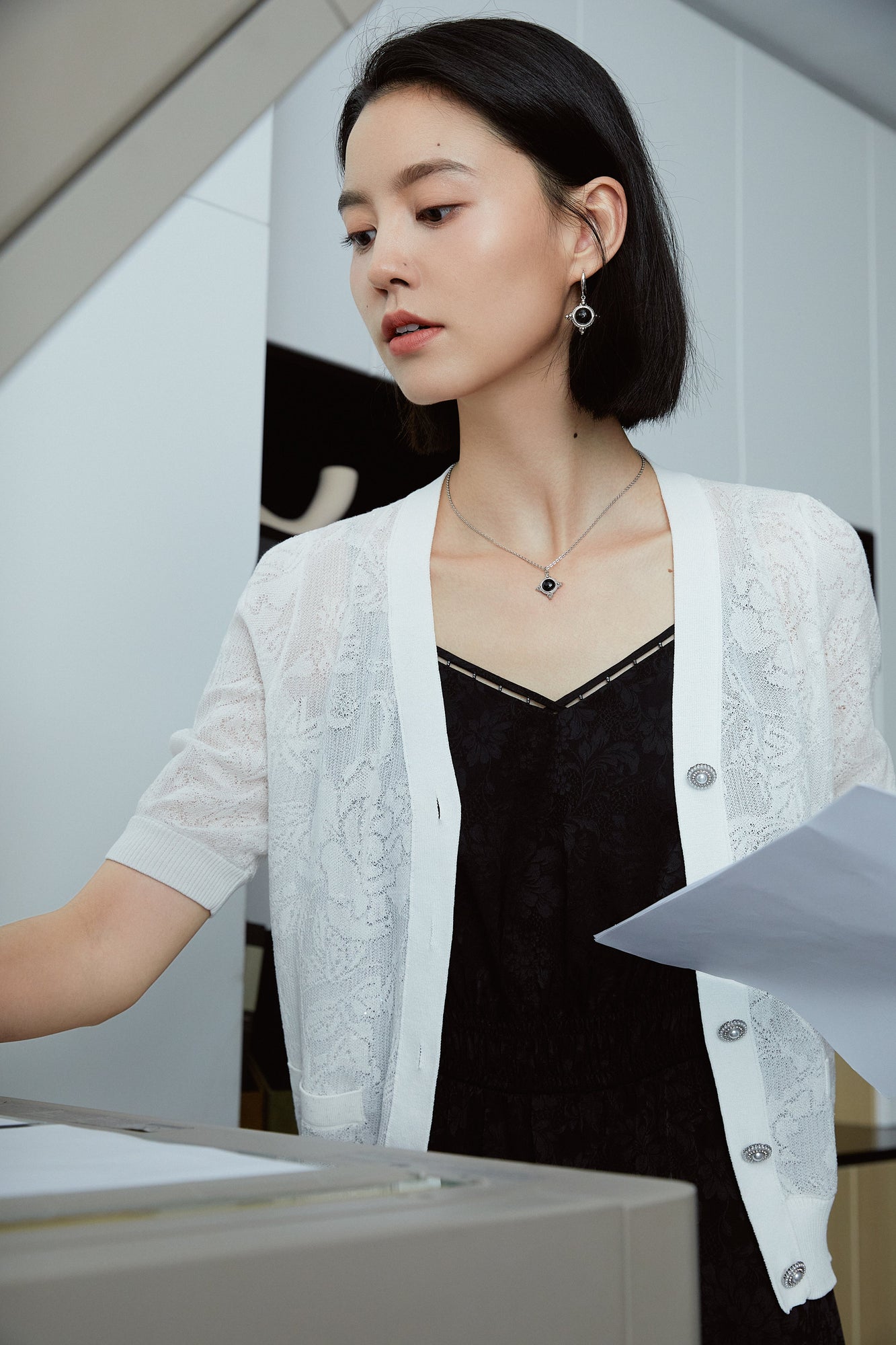 Embossed Slim Knit Cardigan | White