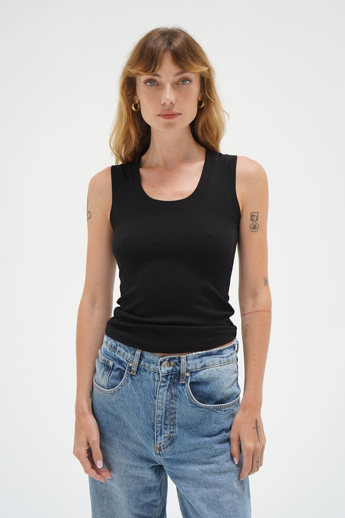 Women | Deep U Ribbed Tank | Black