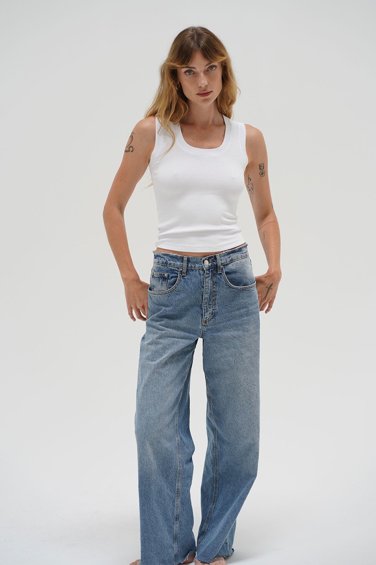 Women | Deep U Ribbed Tank | White