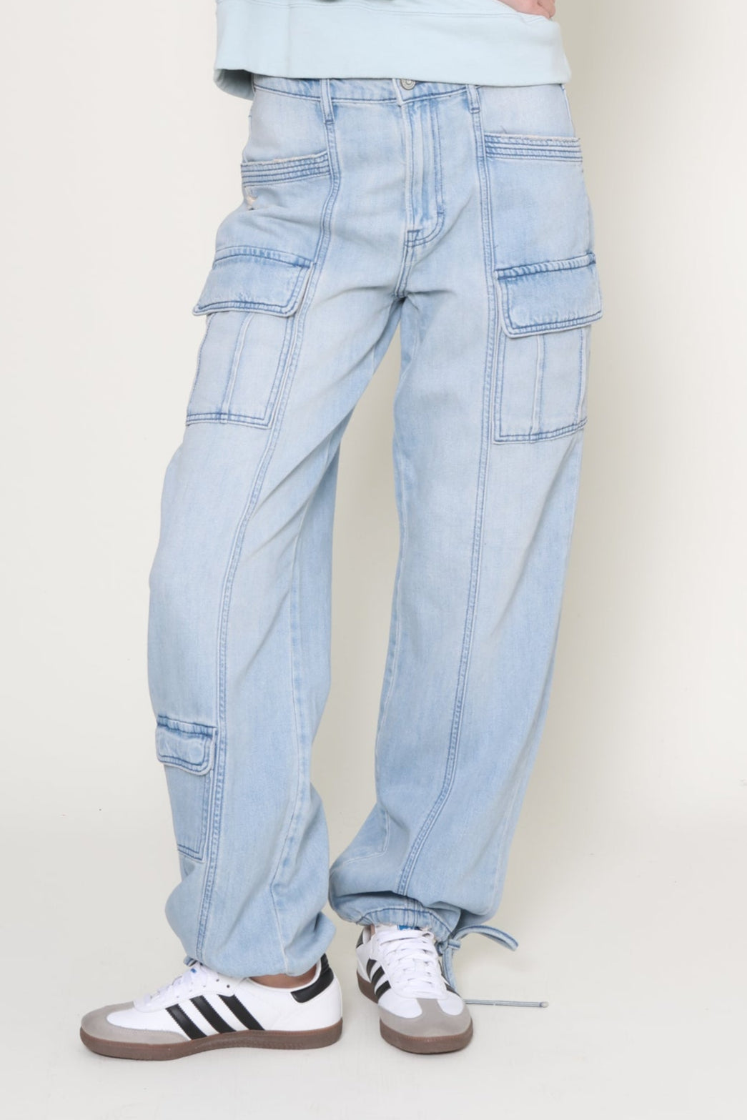 Hidden | Blue Wash Cargo Denim Jogger | Blue