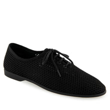 Breezy Casual Oxford | Black Mesh Fabric