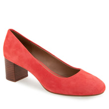 Ebel Dress Pump | Coral Suede