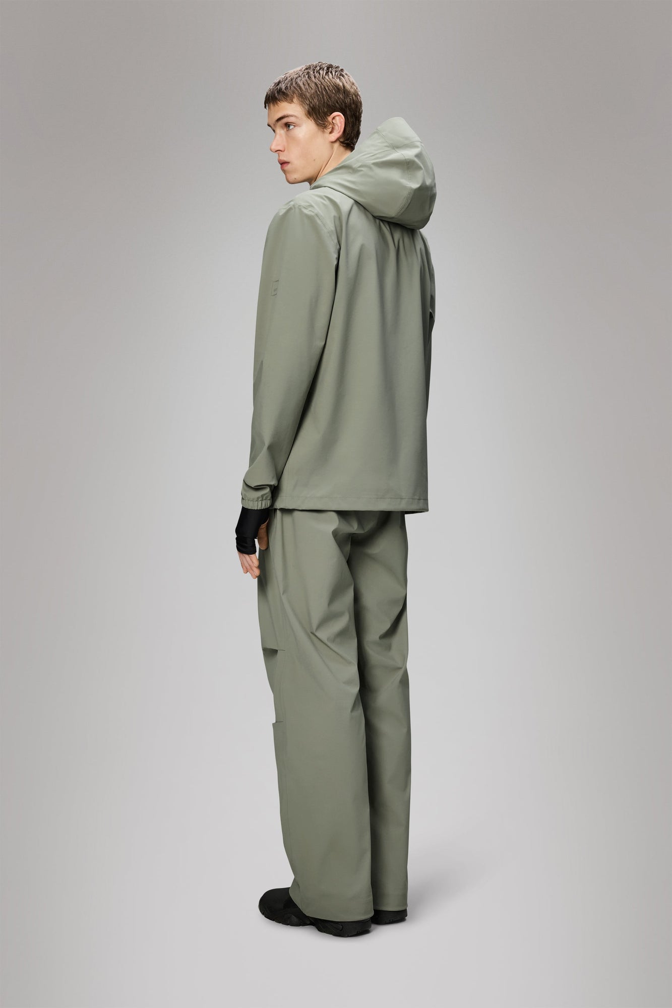Unisex | Suva Hardshell Pocket Jacket | Drift