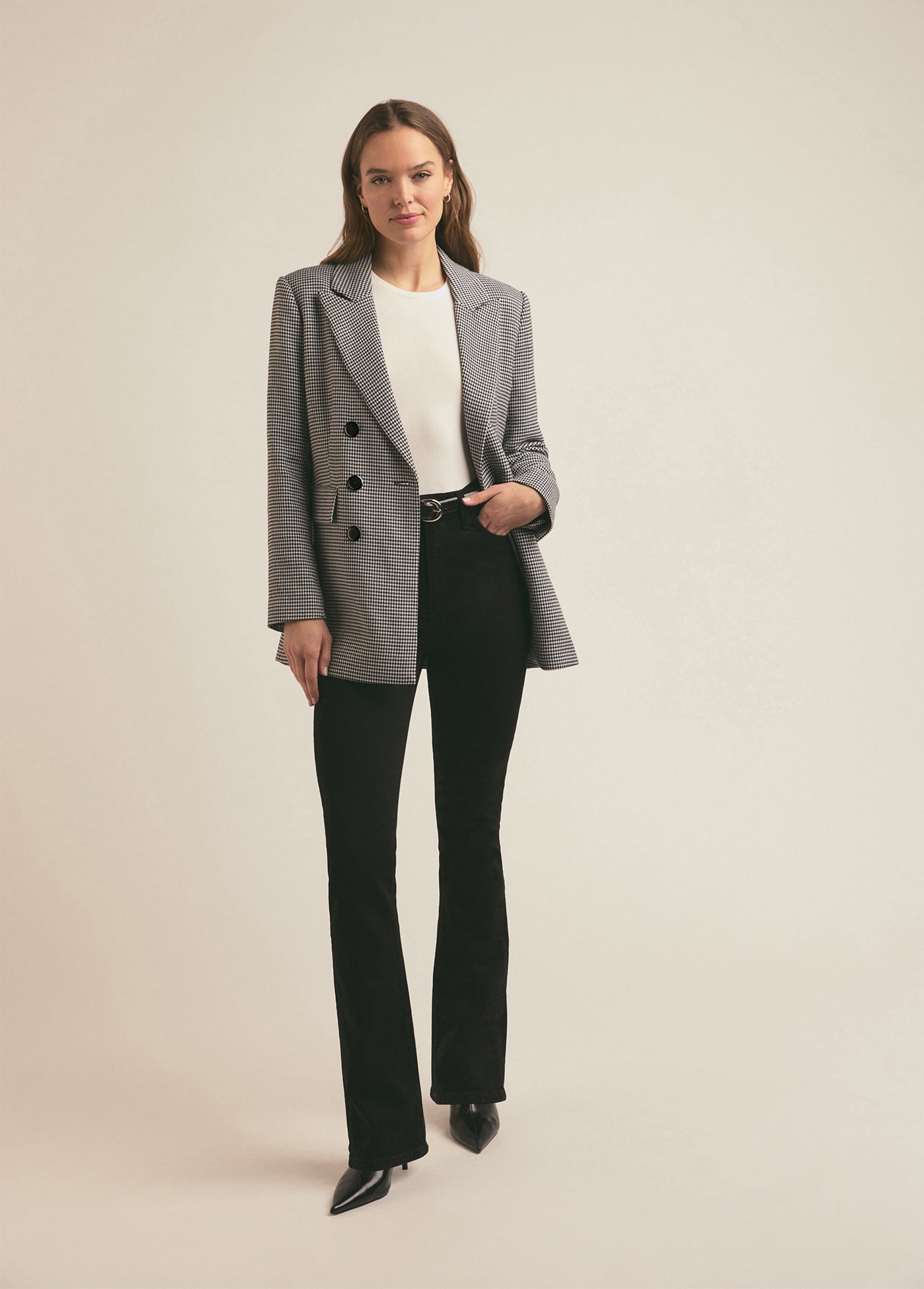 black white houndstooth