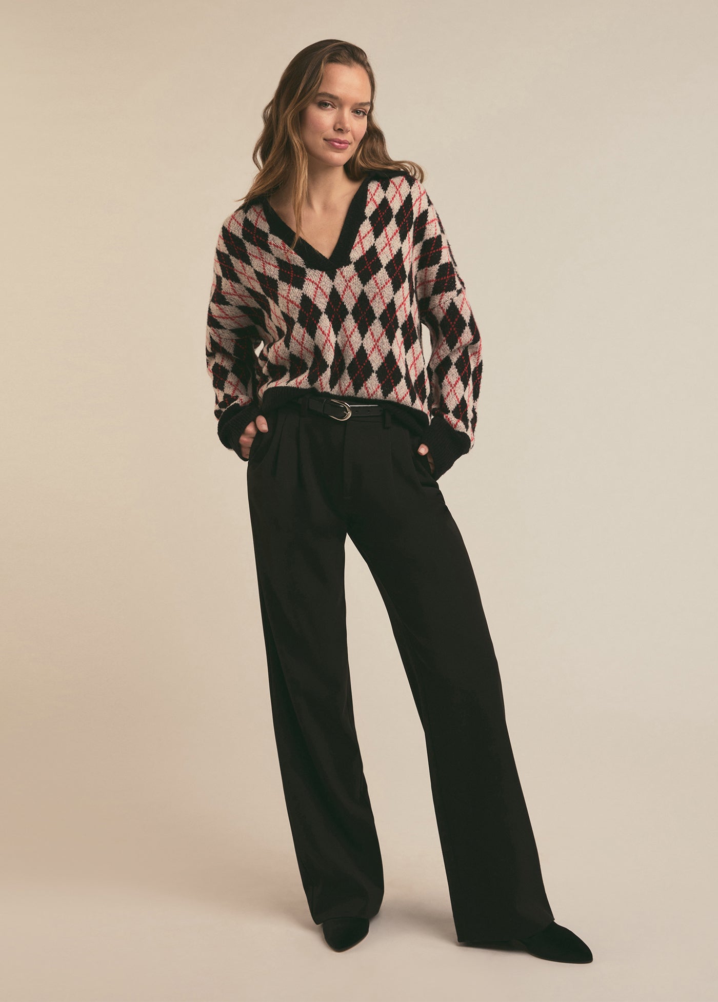 The Aria Sweater | Black Red Argyle