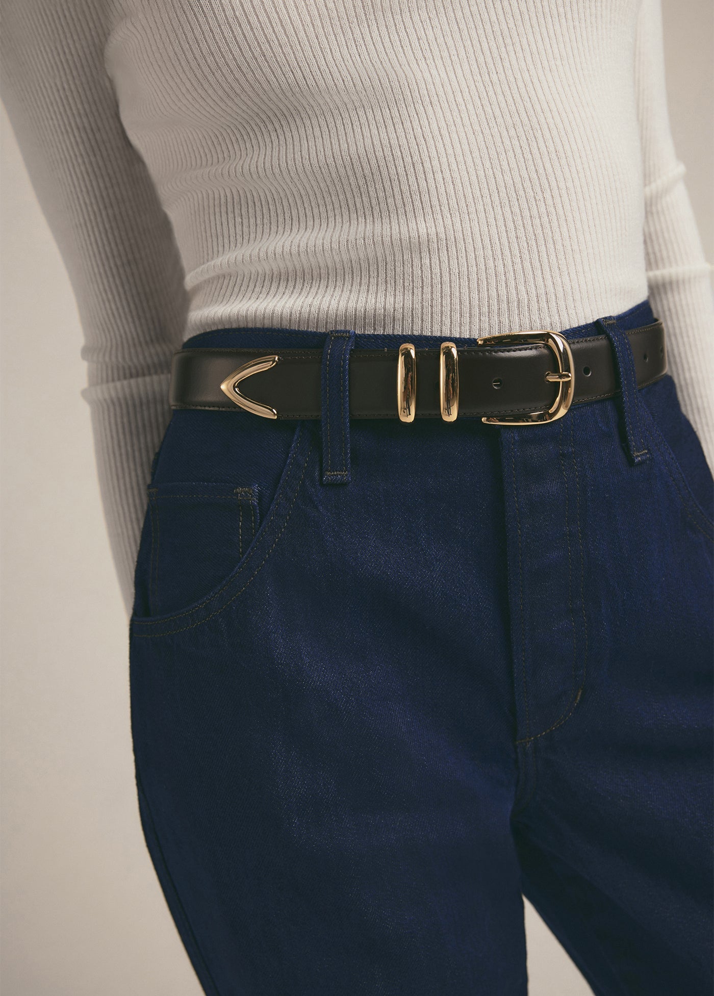 The Jennifer High Rise Loose Straight | Stout