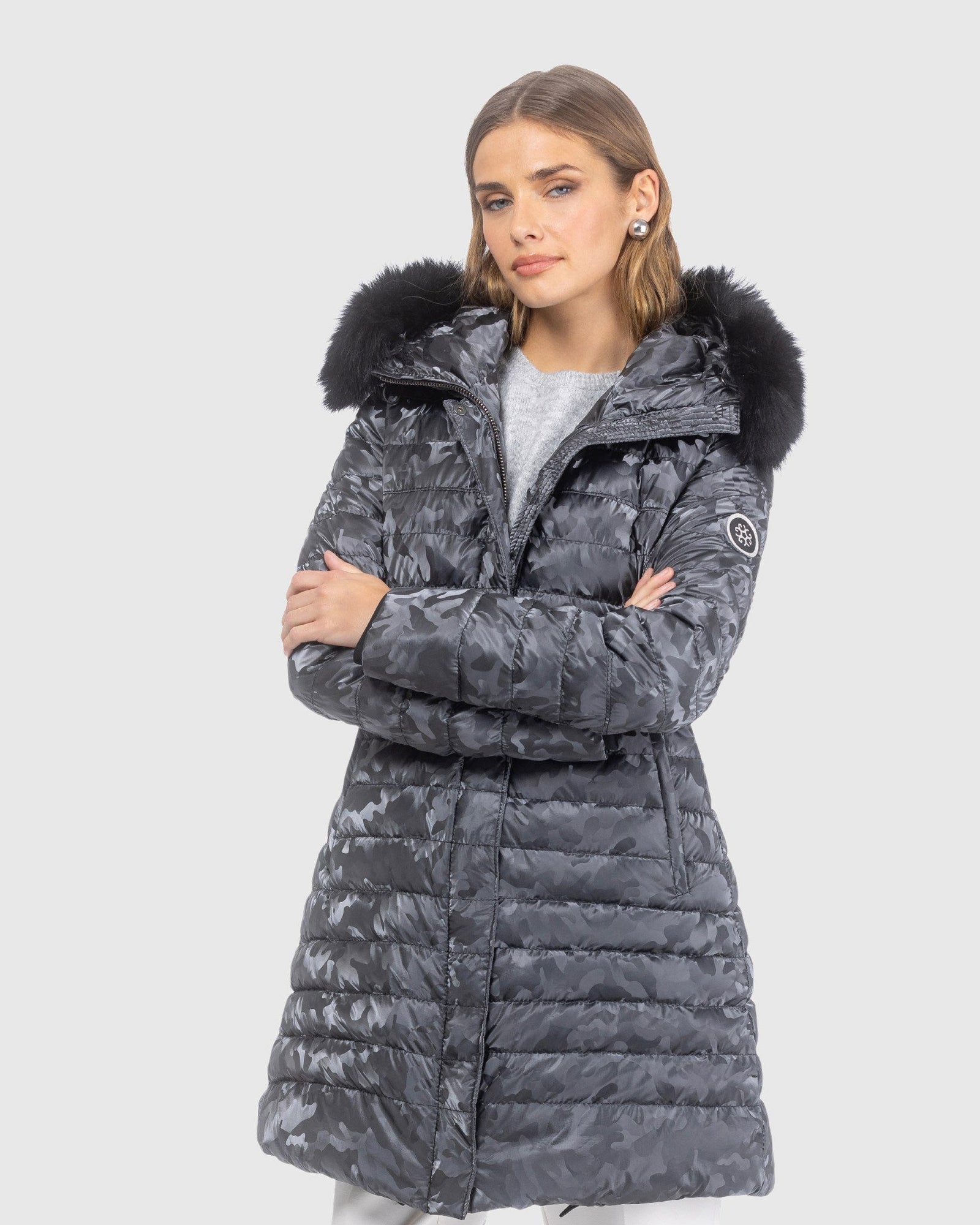 Après-Ski Jacket With Detachable Toscana Lamb Hood Trim | Gray Camo/Black (V1)