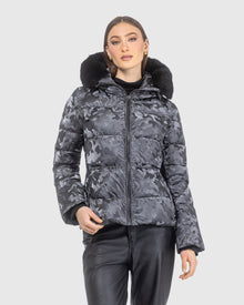 Après-Ski Jacket With Detachable Toscana Lamb Hood Trim | Gray Camo/Black (V6)