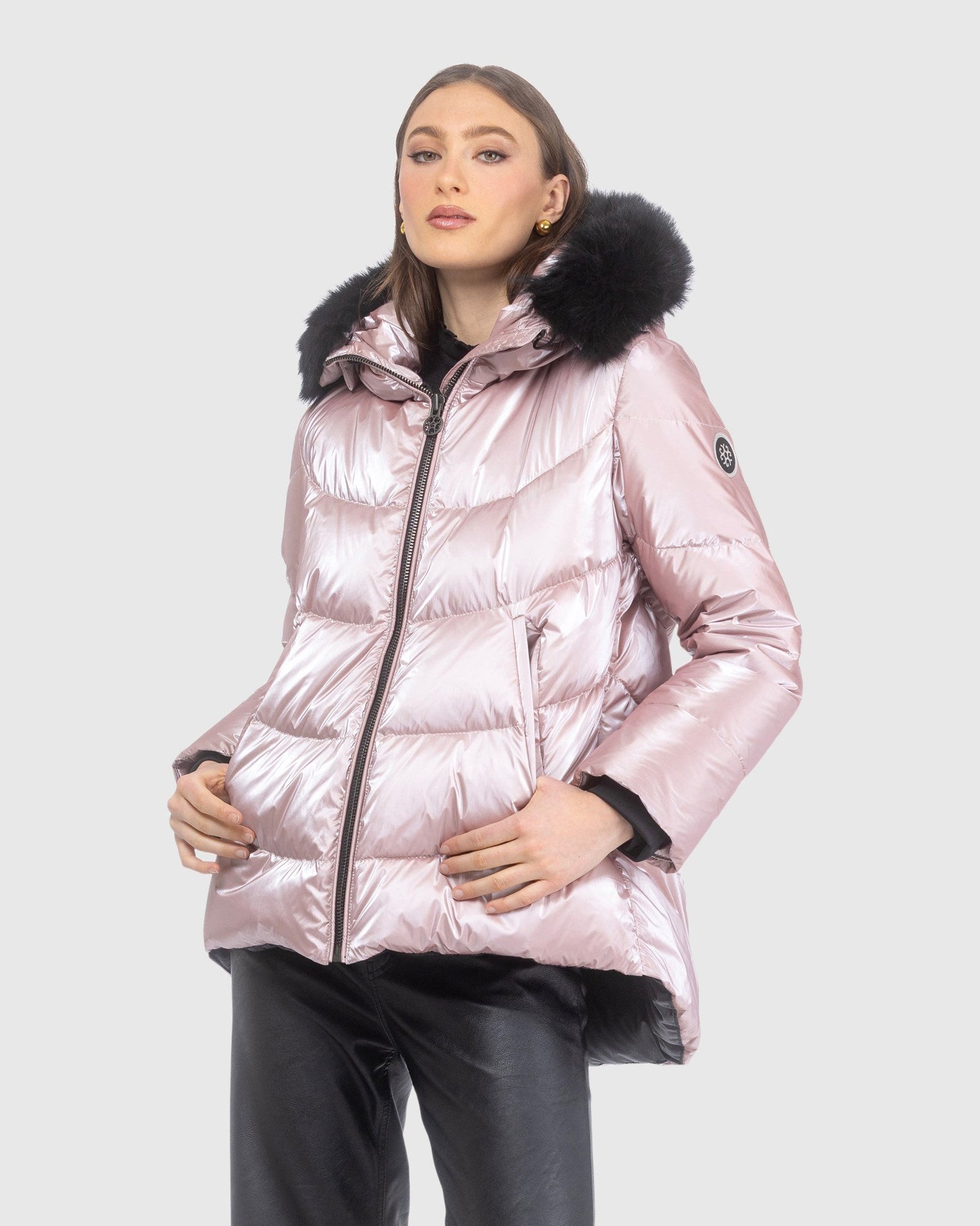 Après-Ski Jacket With Detachable Toscana Lamb Hood Trim | Pink/Black (V4)