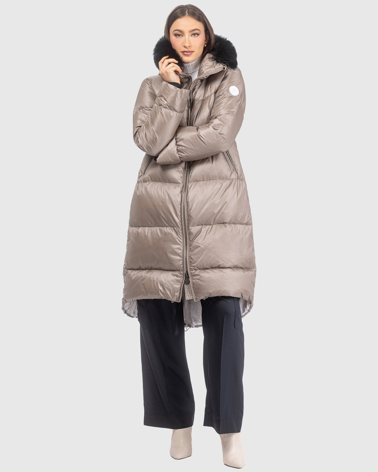 Après-Ski Jacket With Detachable Toscana Lamb Hood Trim | Stone/Black (V5)