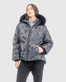 Après-Ski Jacket With Detachable Toscana Lamb Hood Trim | Gray Camo/Black (V8)