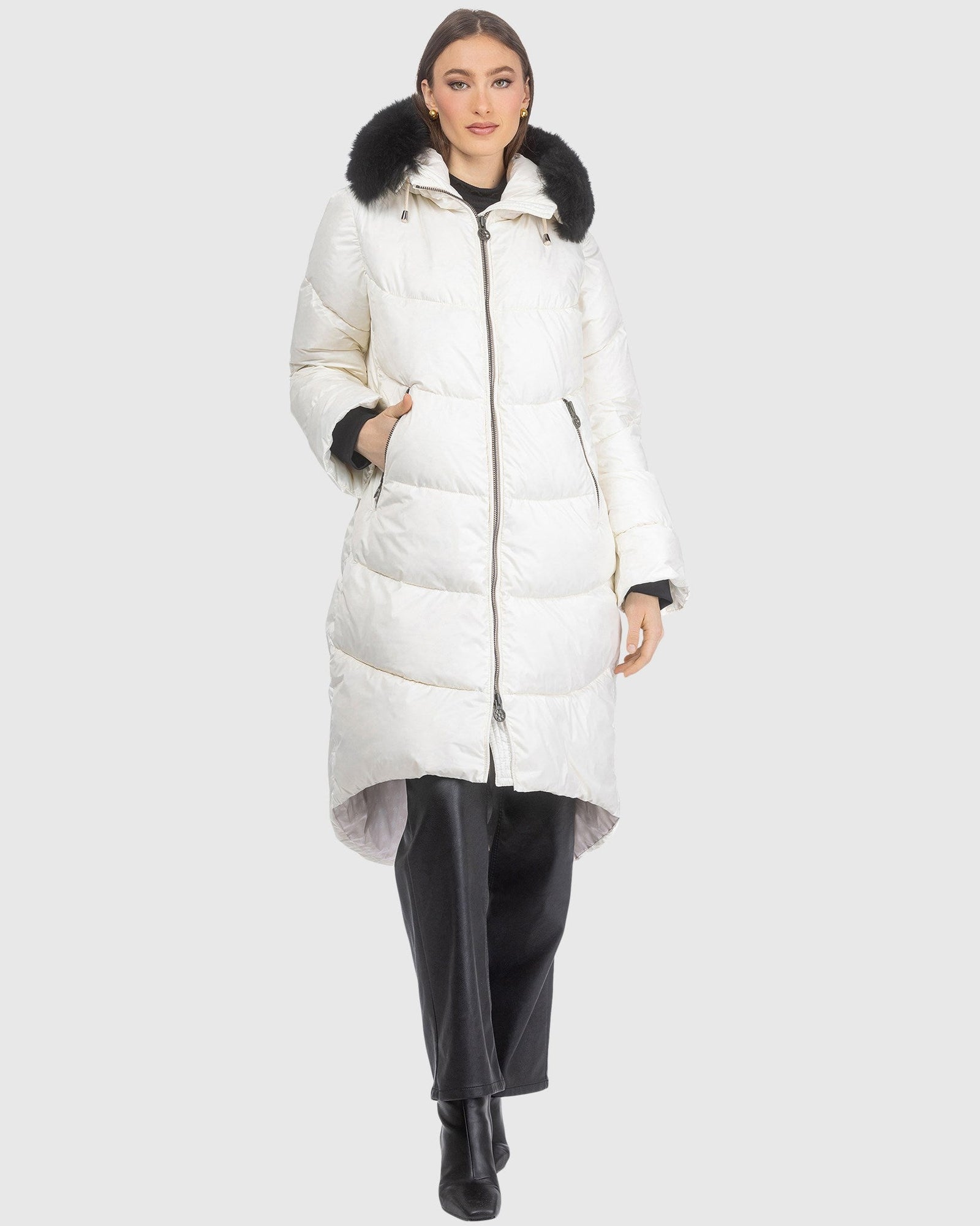 Après-Ski Jacket With Detachable Toscana Lamb Hood Trim | Ivory/Black (V8)