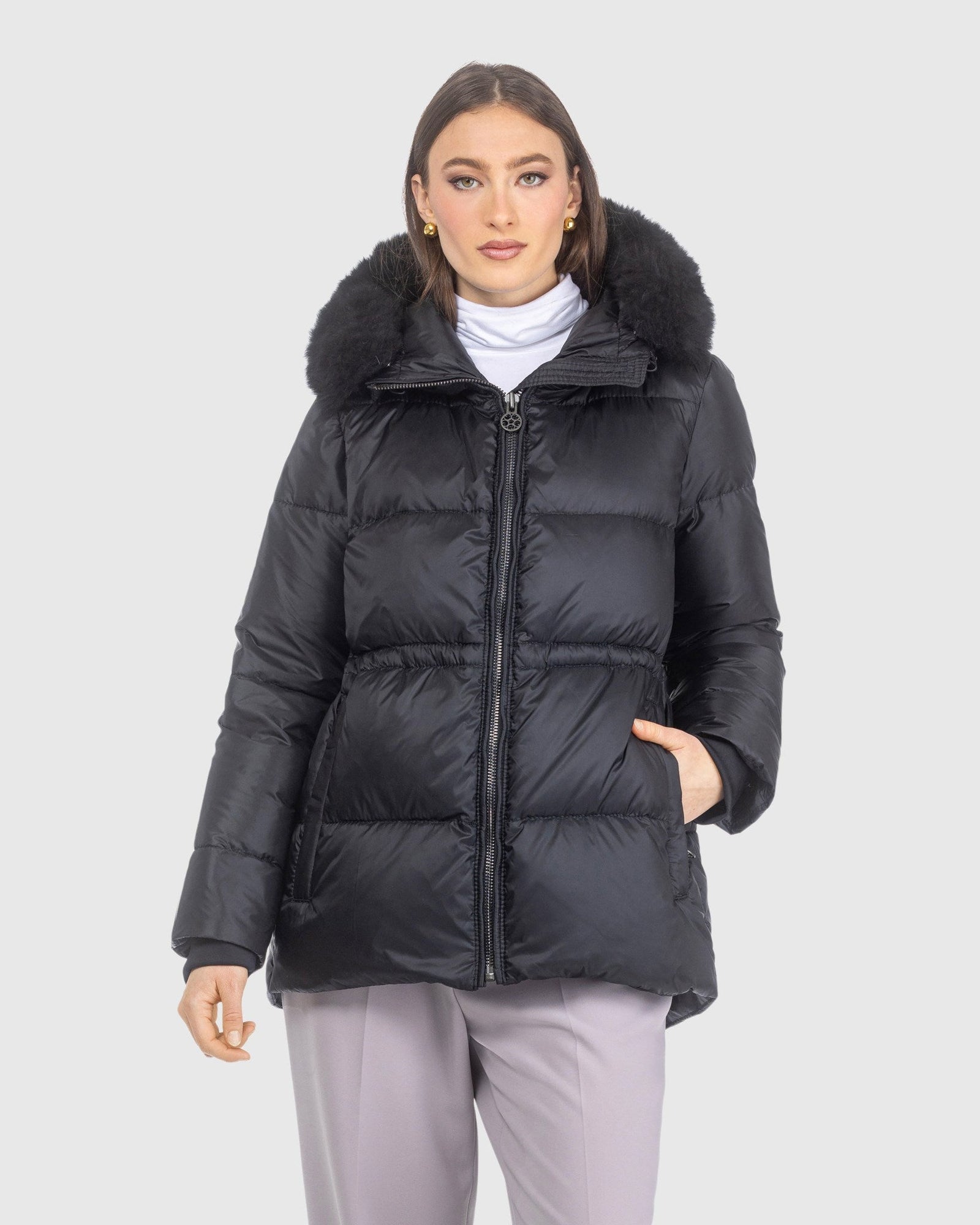 Après-Ski Jacket With Detachable Toscana Lamb Hood Trim | Black/Black (V19)