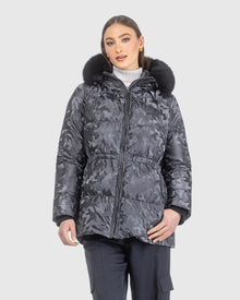Après-Ski Jacket With Detachable Toscana Lamb Hood Trim | Gray Camo/Black (V9)
