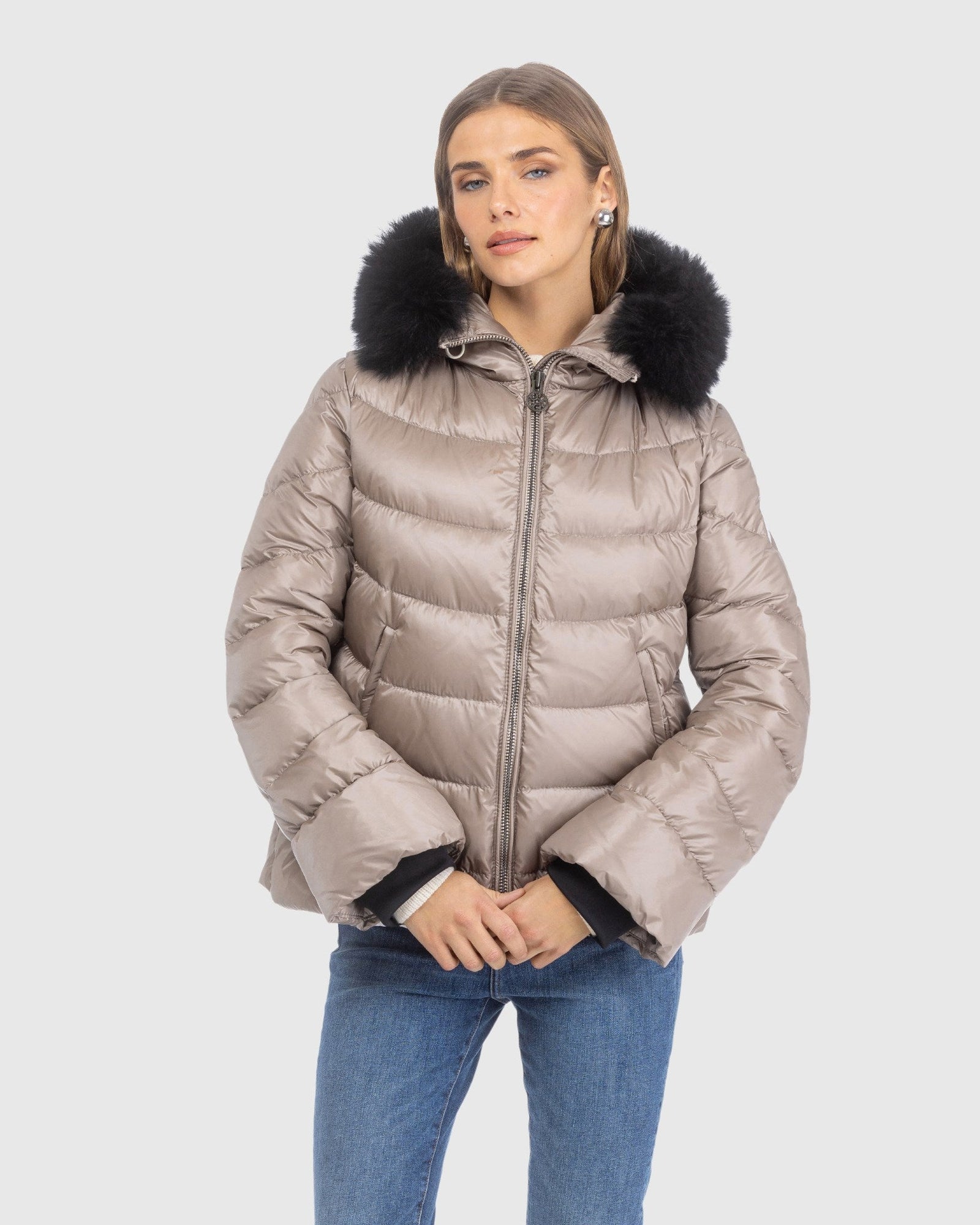 Après-Ski Jacket With Detachable Toscana Lamb Hood Trim | Stone/Black (V3)