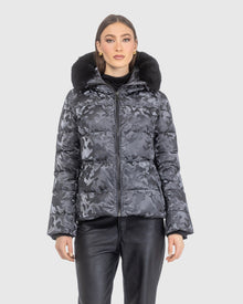 Après-Ski Jacket With Detachable Toscana Lamb Hood Trim | Gray Camo/Black (V6)