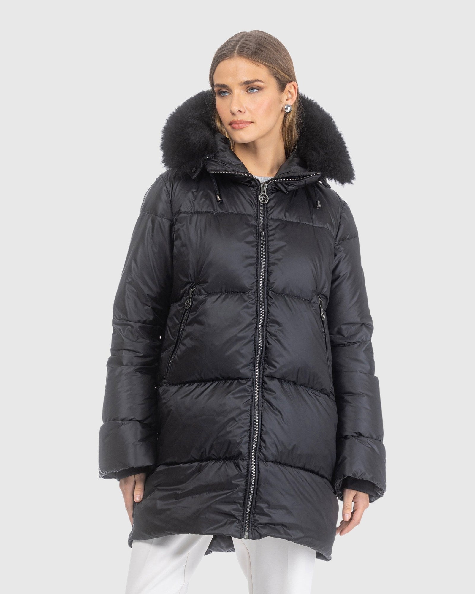 Après-Ski Jacket With Detachable Toscana Lamb Hood Trim | Black/Black (V13)