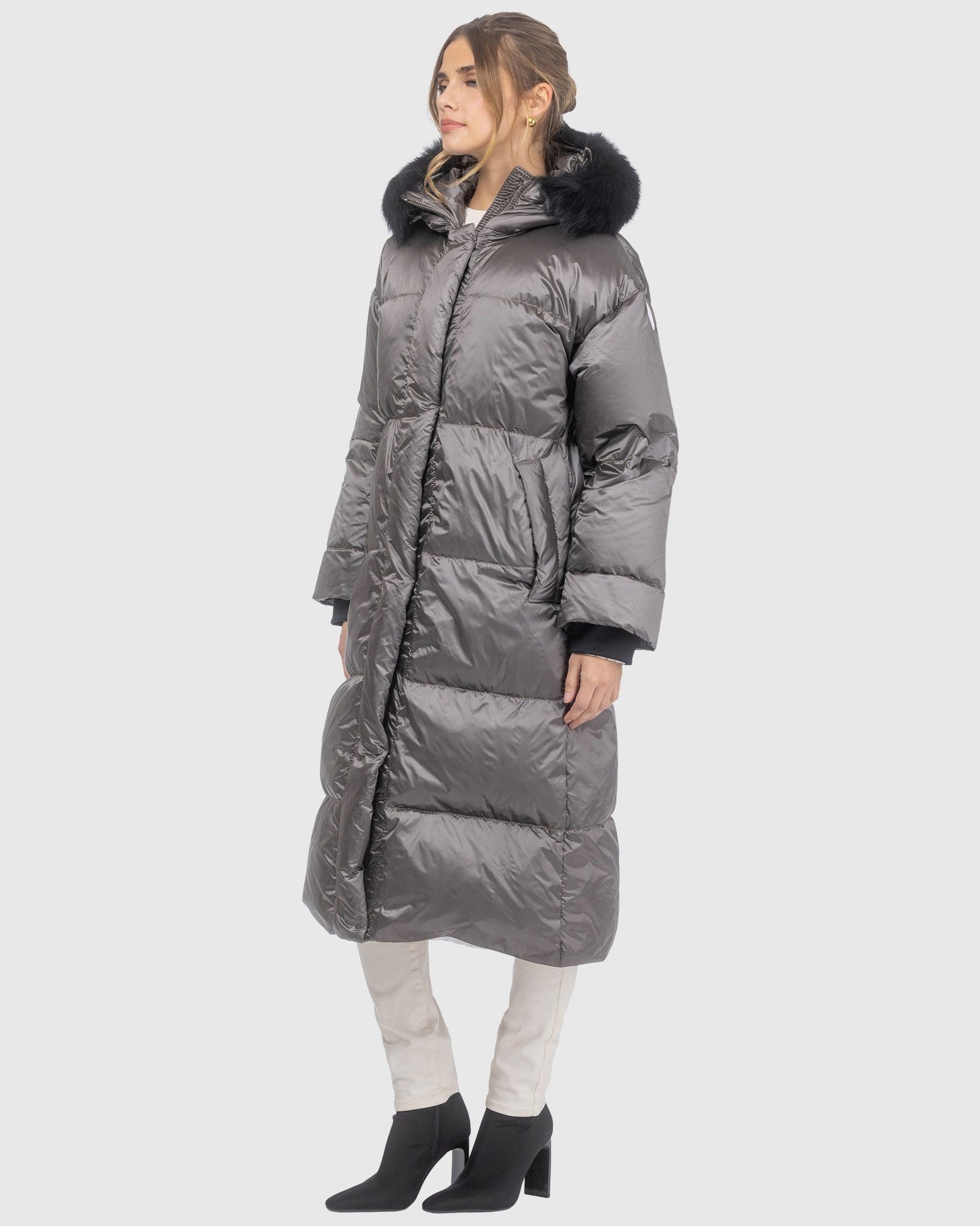 Après-Ski Jacket With Detachable Toscana Lamb Hood Trim | Greige/Black (V11)