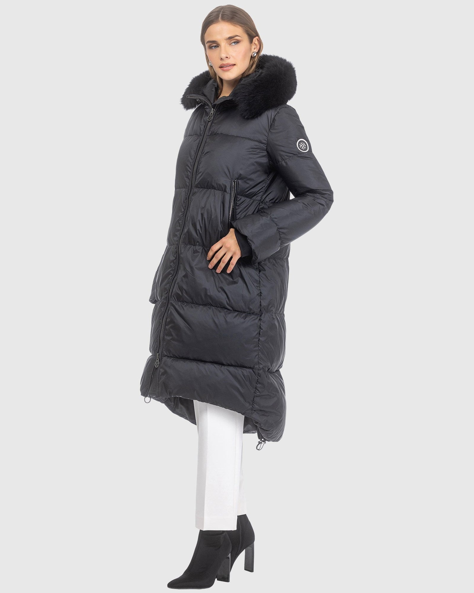 Après-Ski Jacket With Detachable Toscana Lamb Hood Trim | Black/Black (V11)