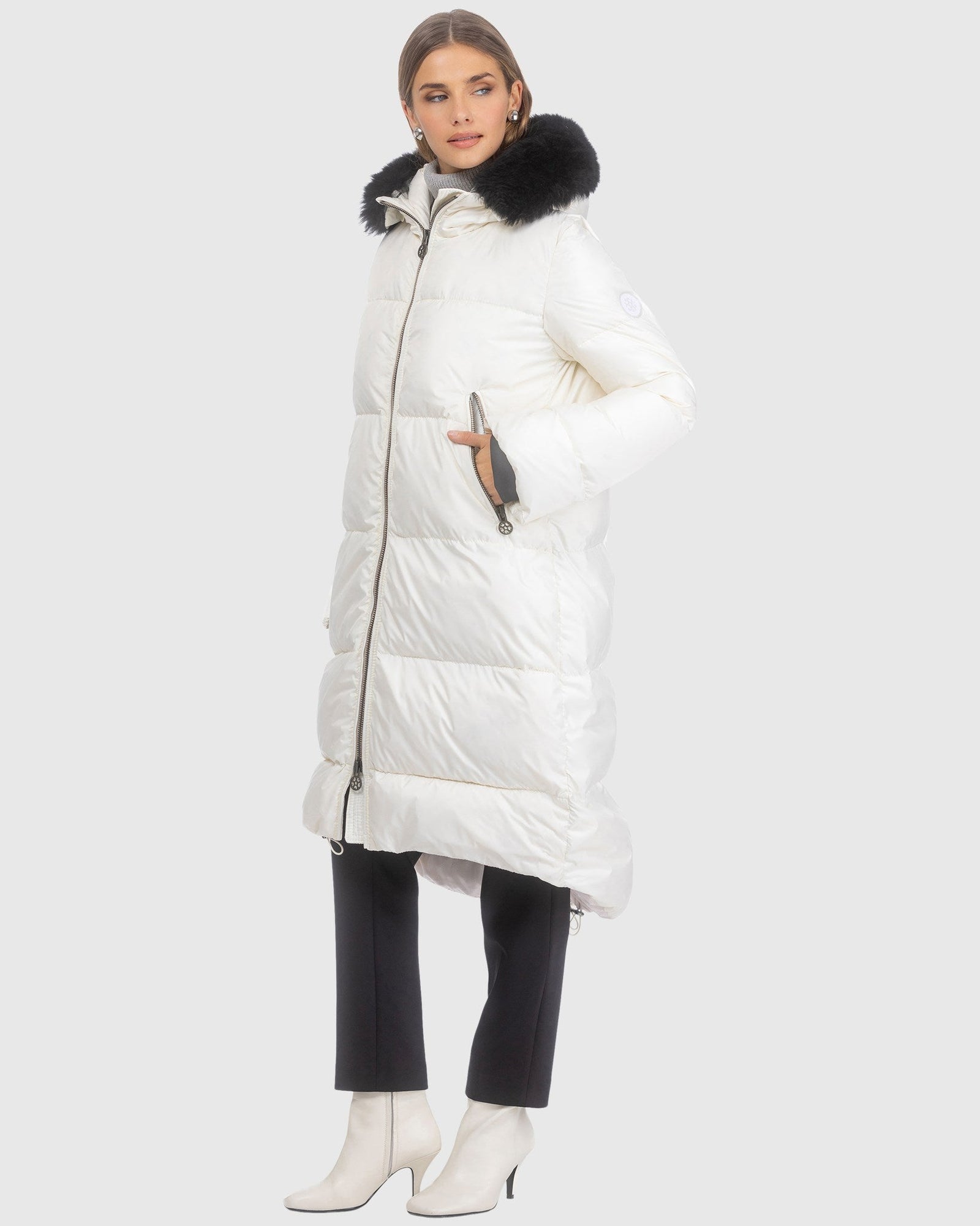 Après-Ski Jacket With Detachable Toscana Lamb Hood Trim | Ivory/Black (V5)