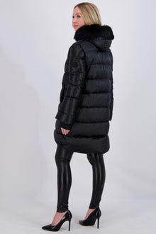 Après-Ski Jacket With Detachable Toscana Lamb Hood Trim | Women | Black x Black (V1)