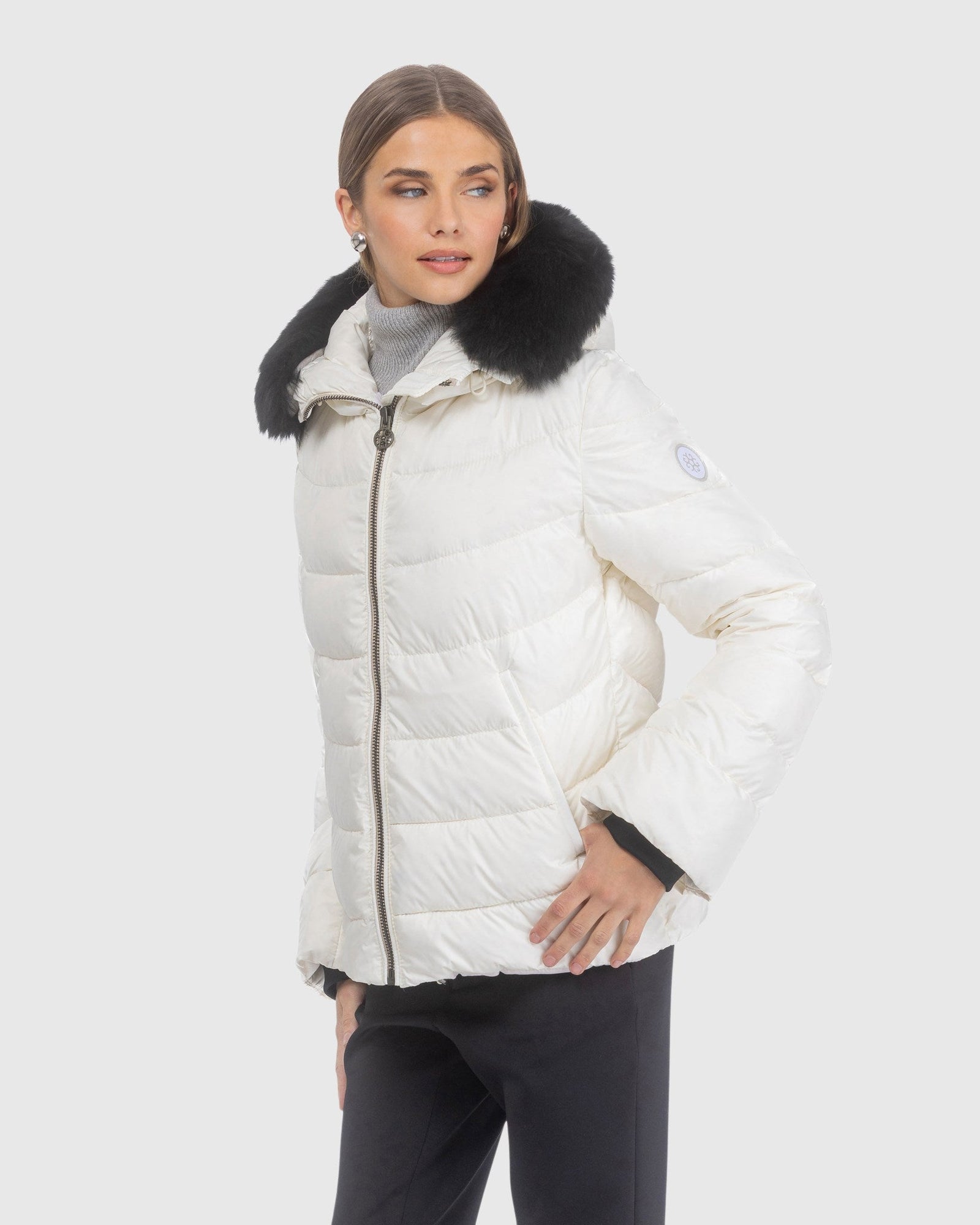 Après-Ski Jacket With Detachable Toscana Lamb Hood Trim | Ivory/Black (V3)