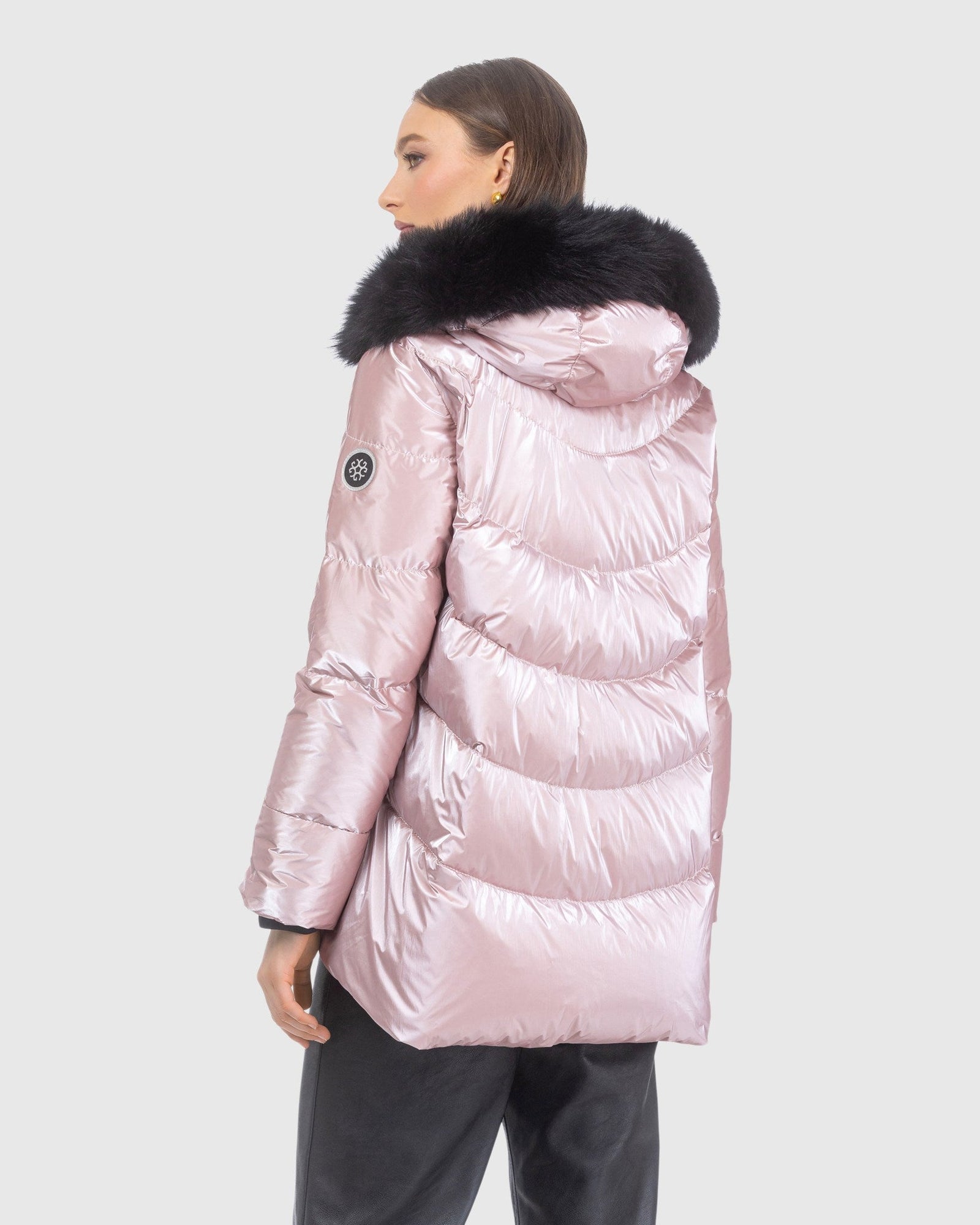Après-Ski Jacket With Detachable Toscana Lamb Hood Trim | Pink/Black (V4)