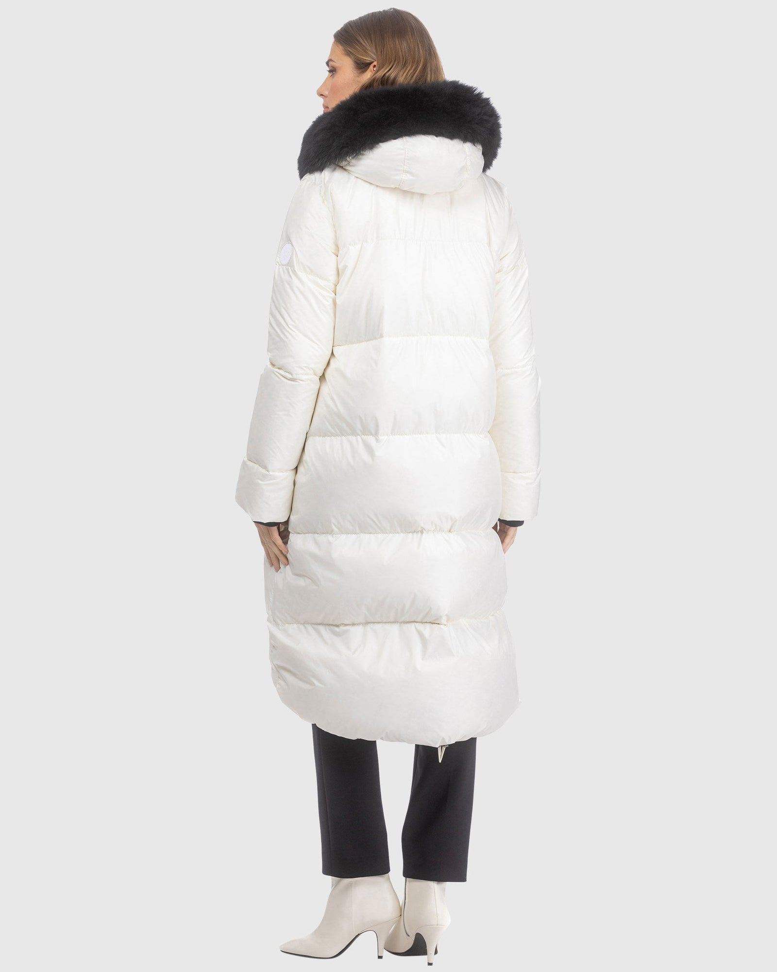 Après-Ski Jacket With Detachable Toscana Lamb Hood Trim | Ivory/Black (V5)