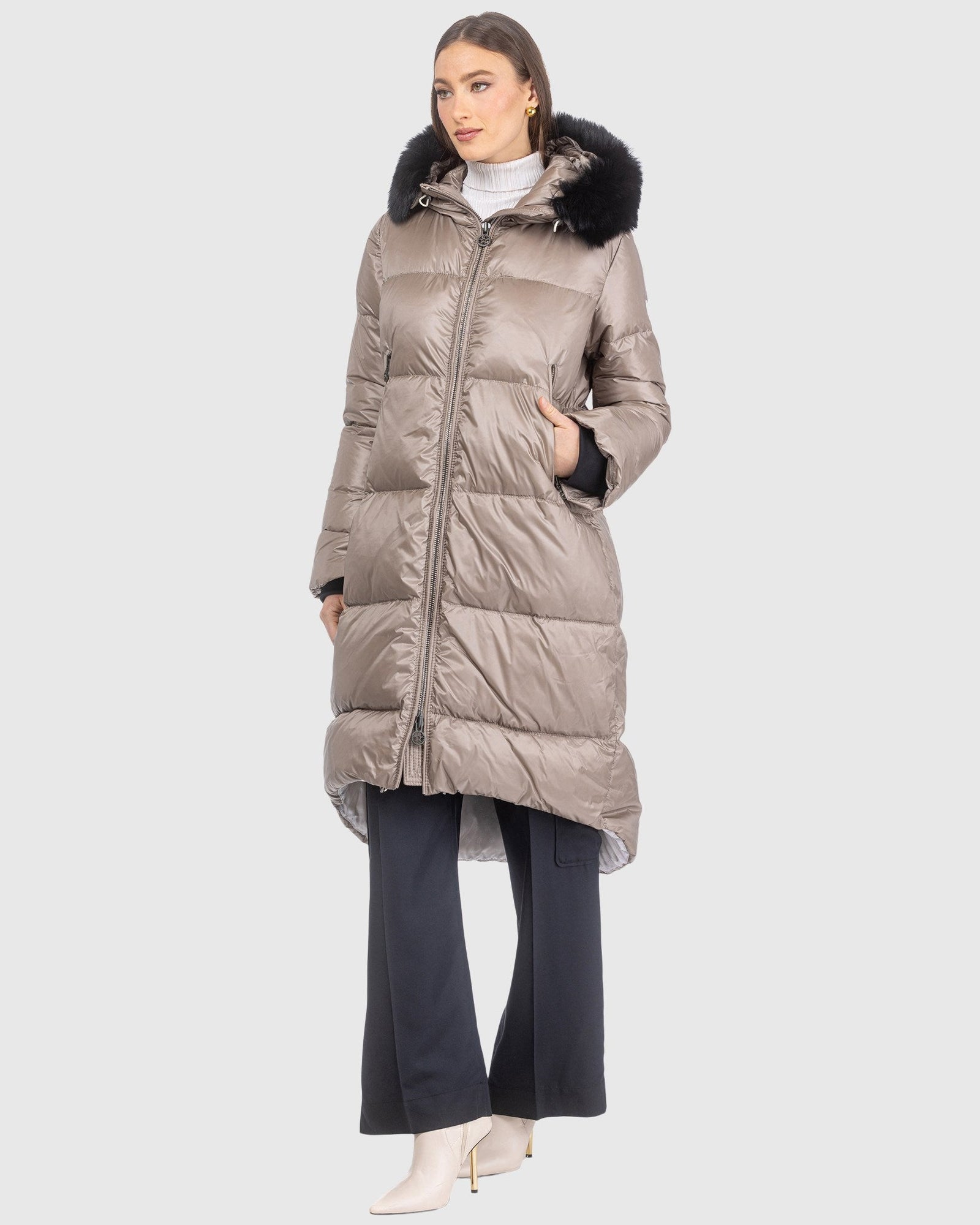 Après-Ski Jacket With Detachable Toscana Lamb Hood Trim | Stone/Black (V5)