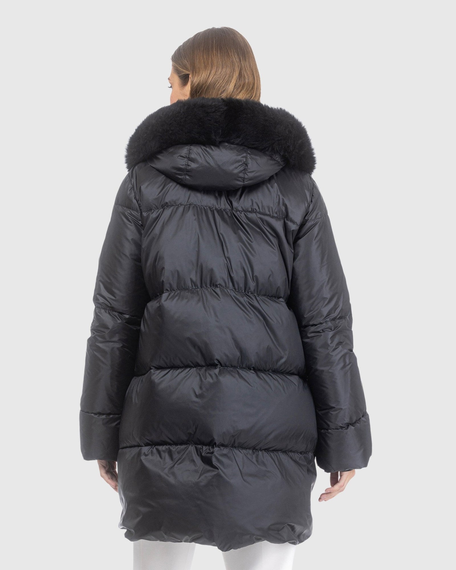 Après-Ski Jacket With Detachable Toscana Lamb Hood Trim | Black/Black (V13)