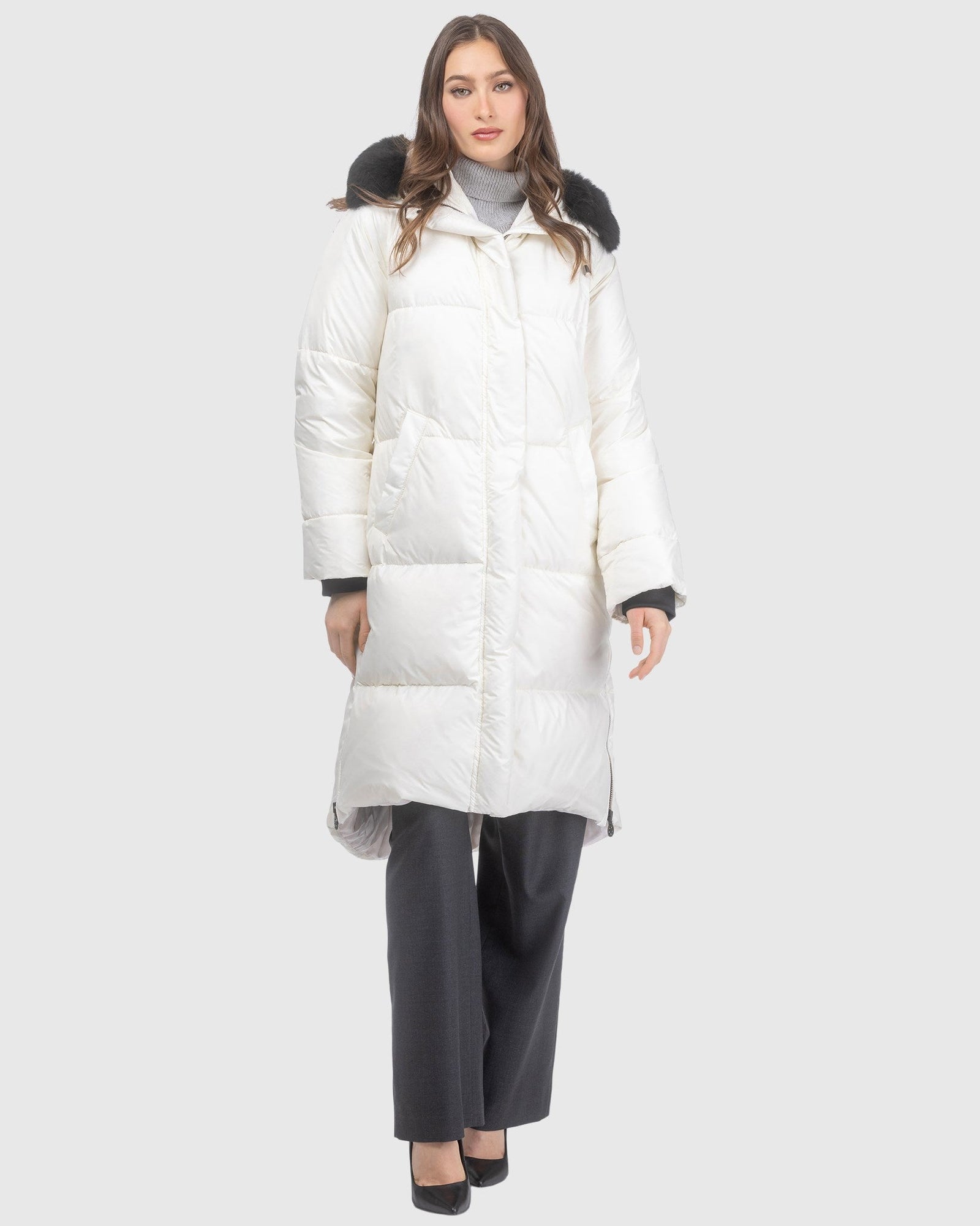 Après-Ski Jacket With Detachable Toscana Lamb Hood Trim | Ivory/Black (V6)