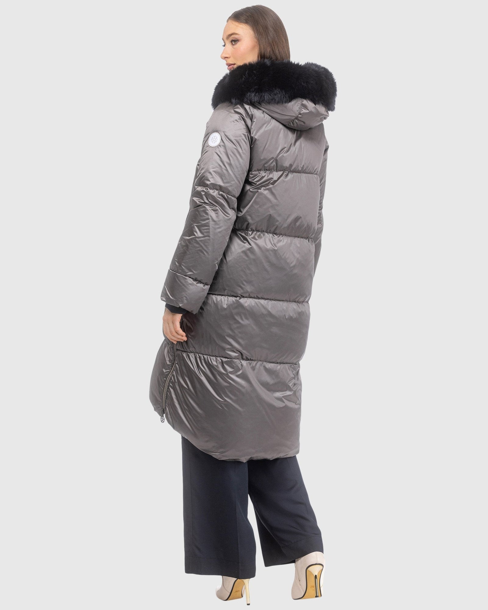 Après-Ski Jacket With Detachable Toscana Lamb Hood Trim | Greige/Black (V9)