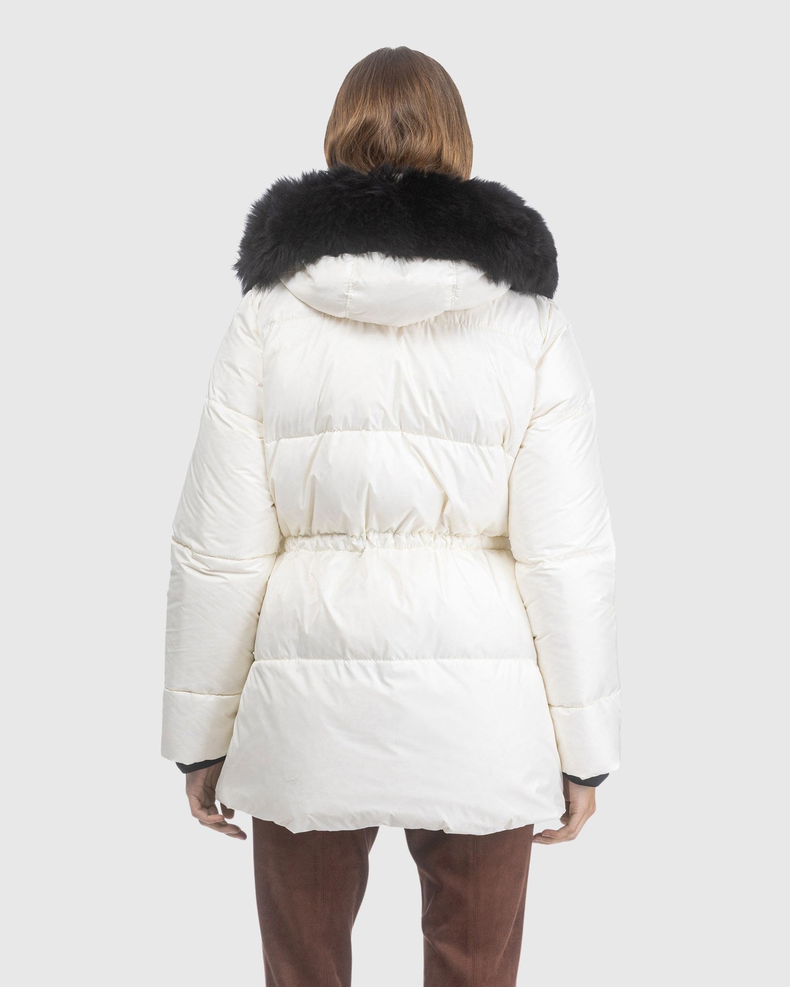 Après-Ski Jacket With Detachable Toscana Lamb Hood Trim | Ivory/Black (V9)