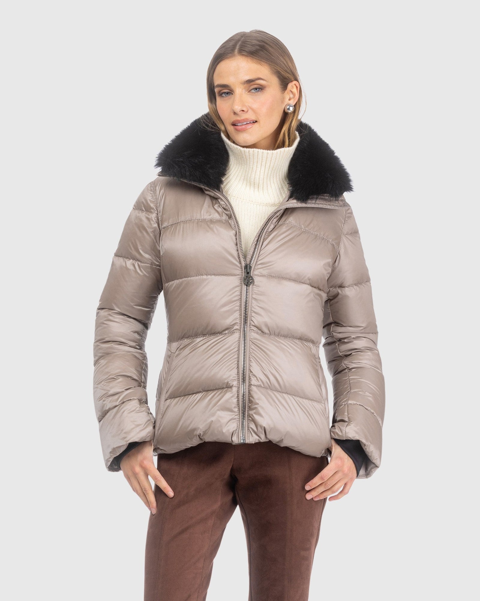 Après-Ski Jacket With Detachable Toscana Lamb Collar | Stone/Black