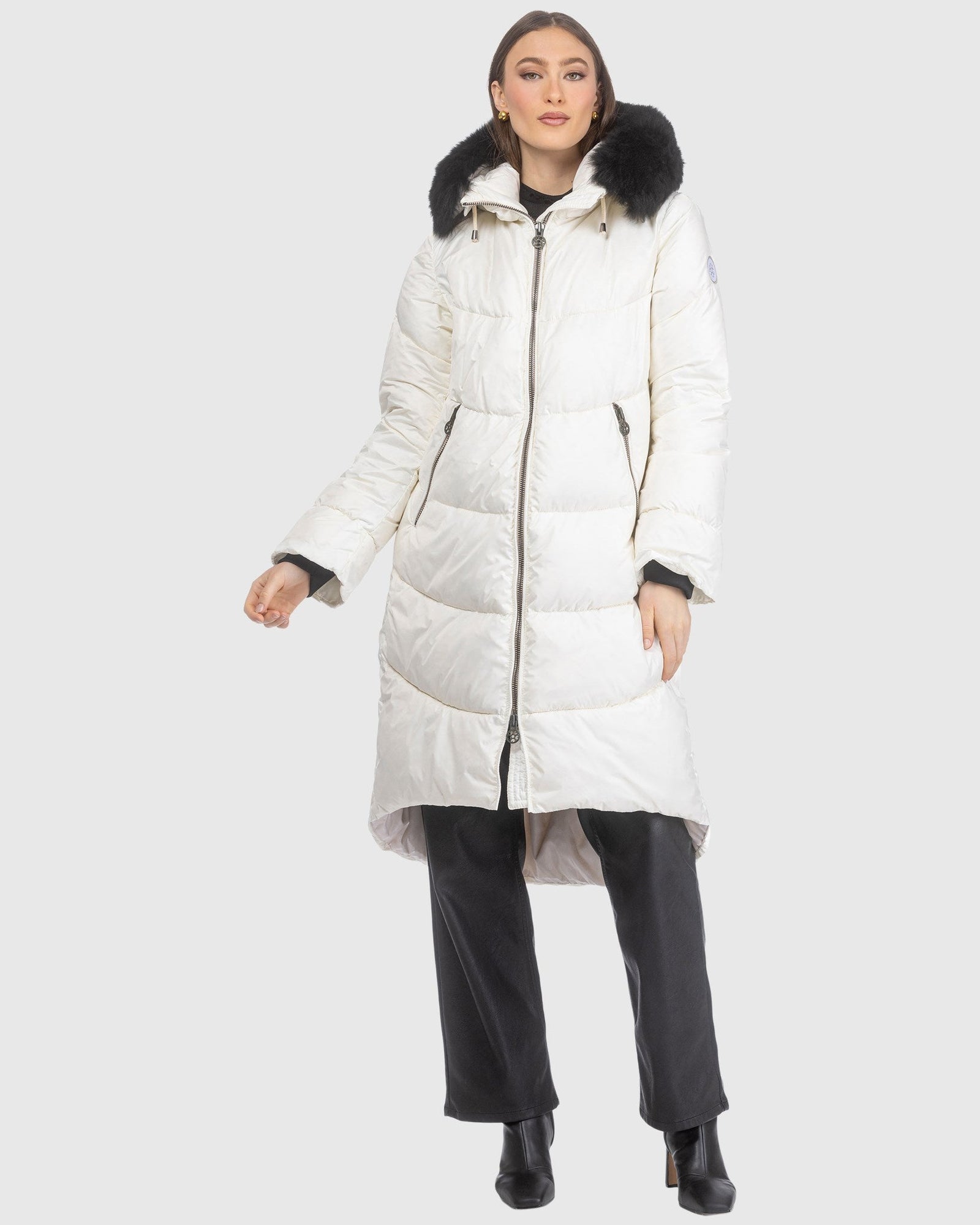 Après-Ski Jacket With Detachable Toscana Lamb Hood Trim | Ivory/Black (V8)