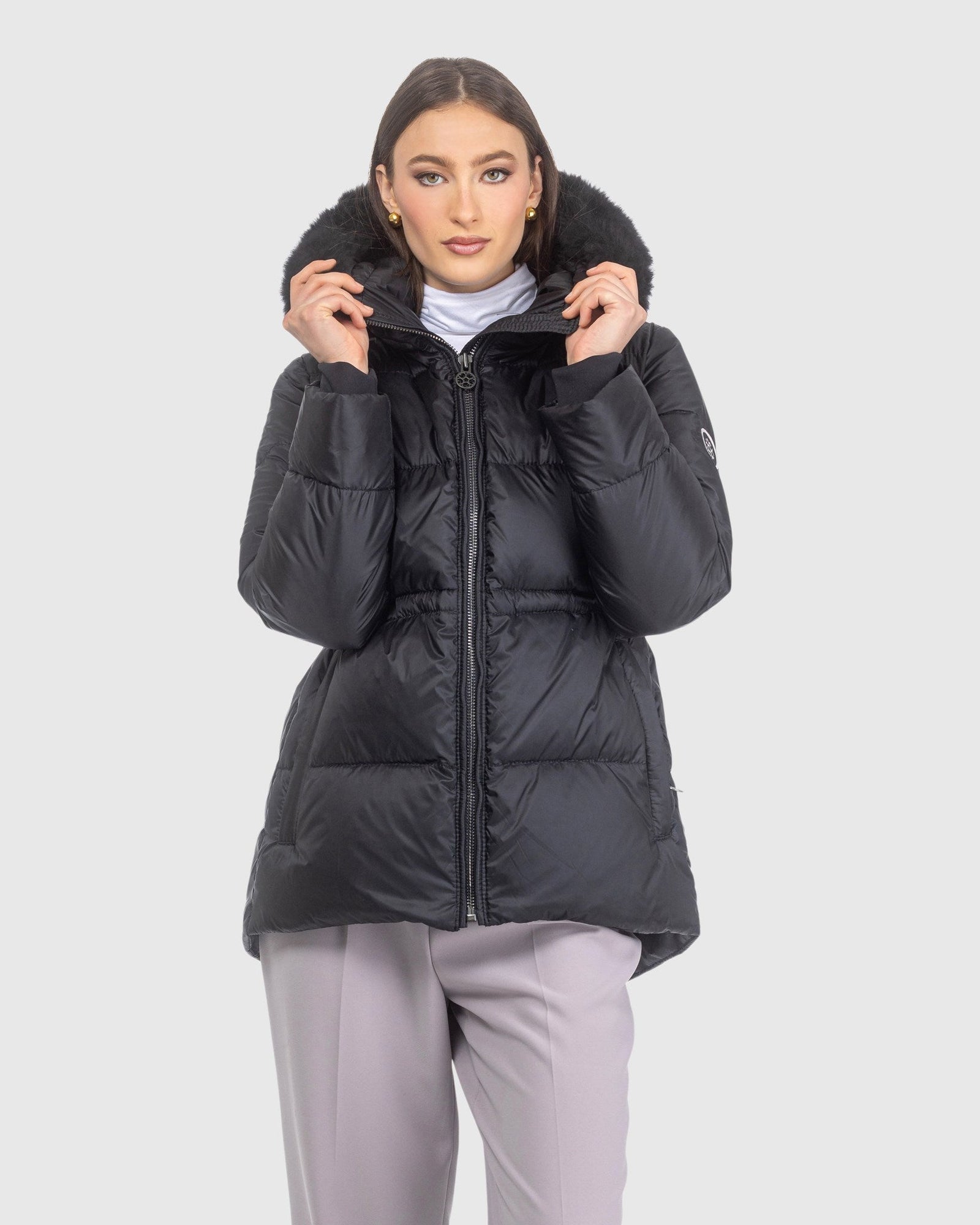 Après-Ski Jacket With Detachable Toscana Lamb Hood Trim | Black/Black (V19)